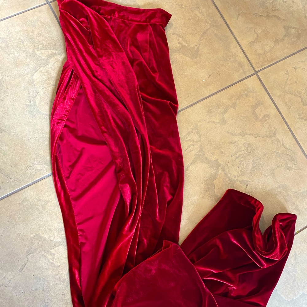 House of CB Wine Velvet Thigh Slit Maxi Skirt